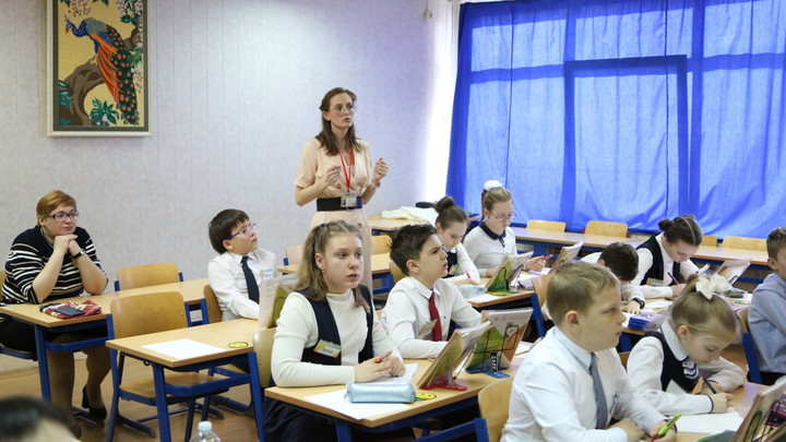В Подмосковье в программу Земский учитель смогут попасть 30 педагогов