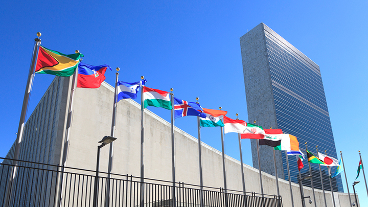 Штаб-квартиру ООН хотят перенести все. Просто стесняются