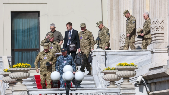 Киев снова заговорил о бесполезном Стамбуле. Уже предложена дата. Почему Украина передумала?