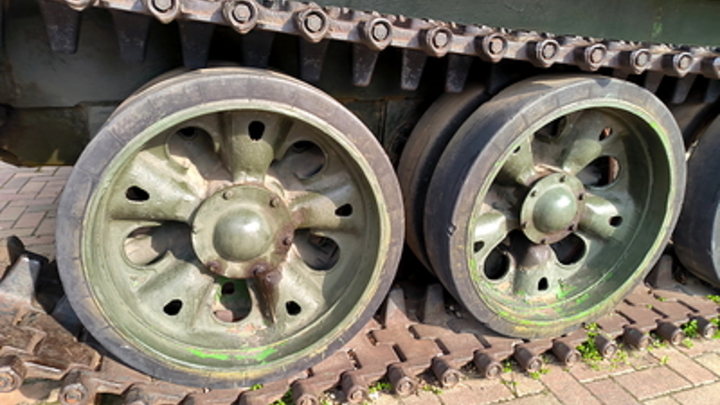 Подполковник Рауль Кортет: украинские войска потеряли танки Leopard, переданные Финляндией