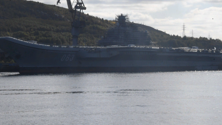 Подрыв снаряда в Херсоне: Повреждены два турецких сухогруза