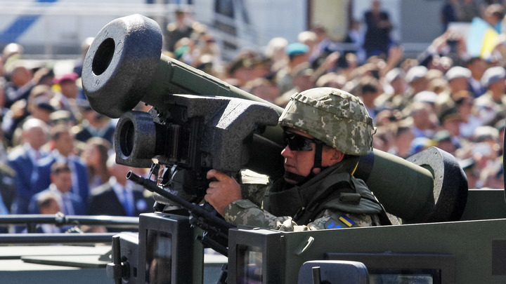 Украинские военные намеренно обстреливают окраины Херсона — Журавко