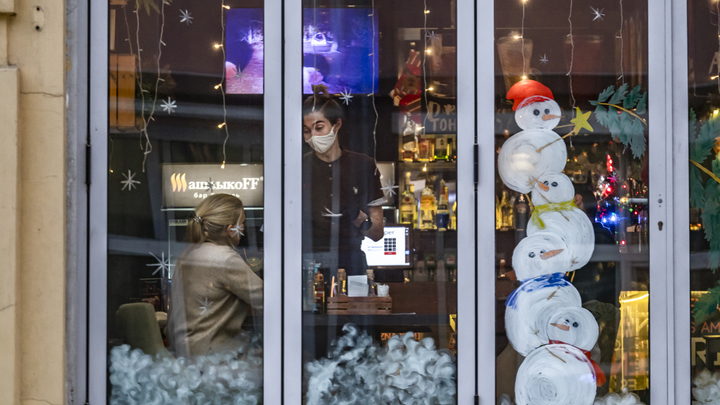 Традиция раз в столетие: Для русских мутация COVID стала поводом сочинить новый анекдот