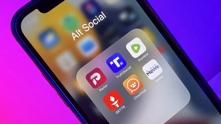 Отмена рассрочки на технику в России: в каких магазинах не оплатить смартфон частями