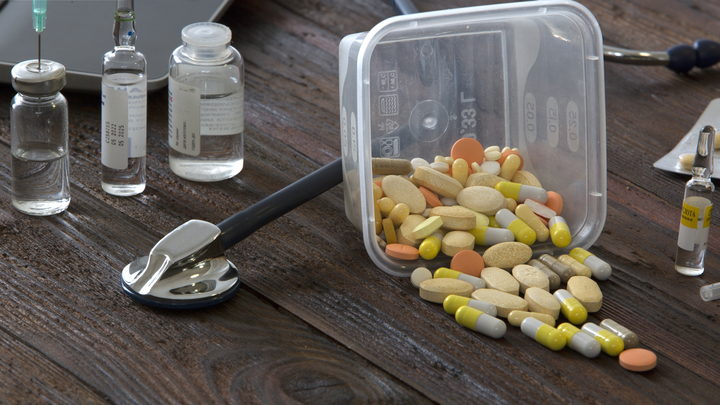 Вплоть до внезапной остановки сердца. Врач рассказал, чем опасны слабительные