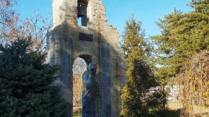 В Крымске могут перенести памятник погибшим при наводнении 2012 года