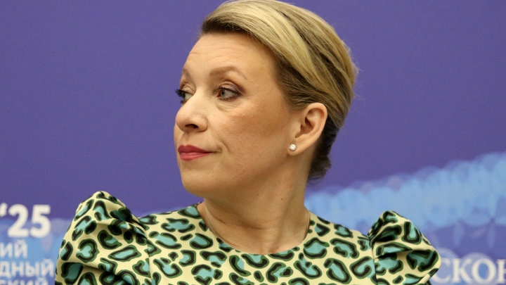 Захарова отреагировала на слова Рютте о каком-то историке Мединском