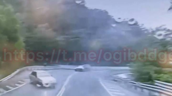 Под Геленджиком произошло смертельное ДТП с грузовиком