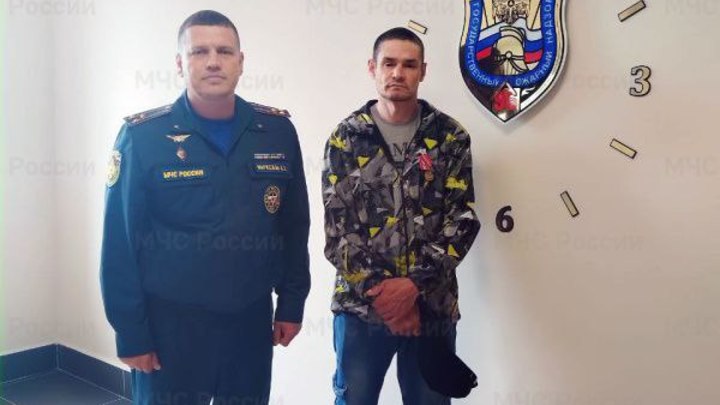 Житель Читы получил медаль от МЧС за спасение маленьких детей из горящего дома