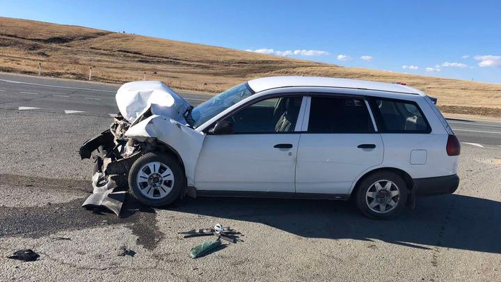 Водитель Nissan устроил массовое ДТП на федеральной трассе Байкал