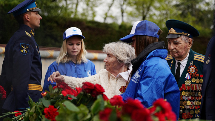 В Сочи к 9 мая ветеранам выплатят от 5 до 10 тысяч рублей