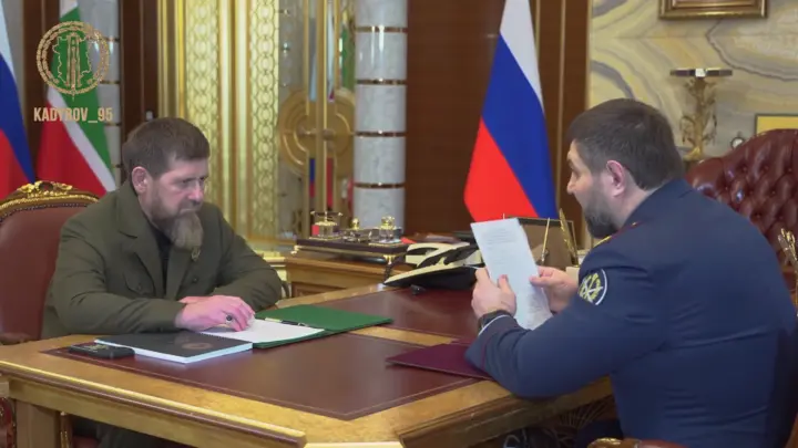 Кадыров встретился с главой ФСИН Чечни из-за информации о пропаже поджигателя Корана