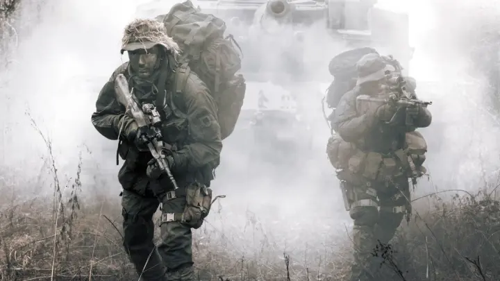 Британцы построили деревню, чтобы уметь убивать солдат Путина с близкого расстояния