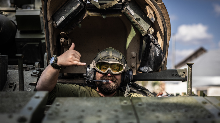 Авиация Черноморского флота учит вежливости ГУР Украины после атак на Крым