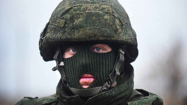 Легендарный отряд ведёт охоту на украинских неонацистов: Стань героем вместе с профессионалами!