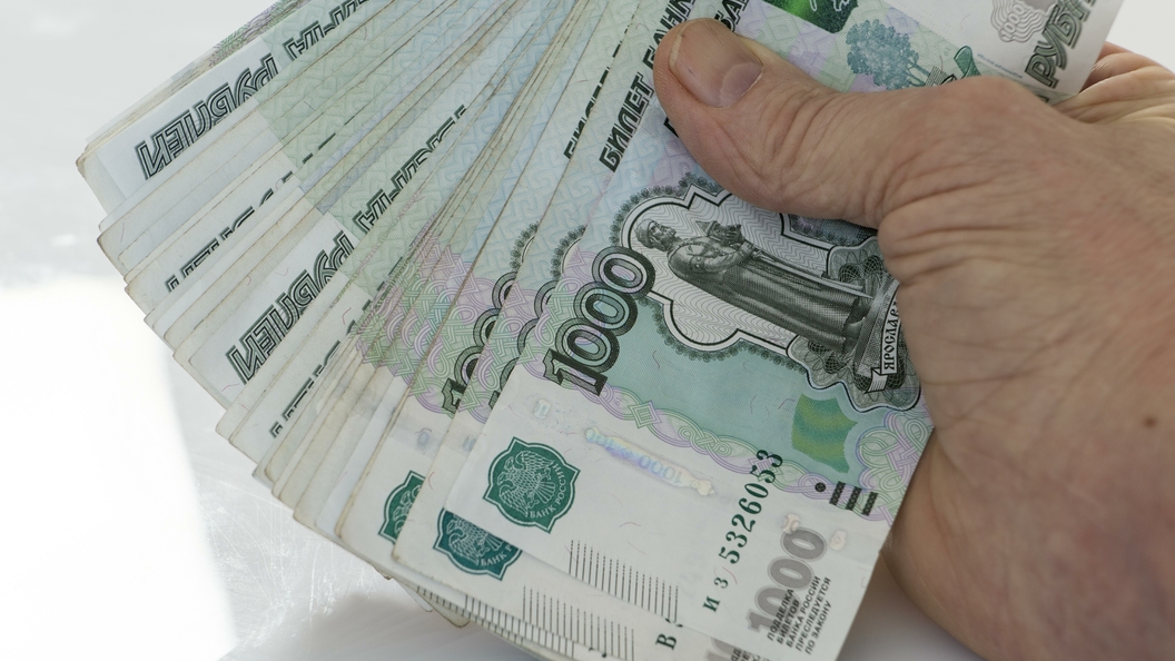 Коллекторов наказали за угрозы должникам Коллекторов наказали за угрозы должникам