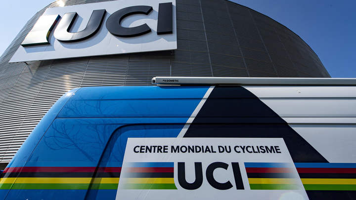 У врачей было только 24 часа, чтобы спасти: В Швейцарии 95-летняя старушка рассказала, как победила коронавирус