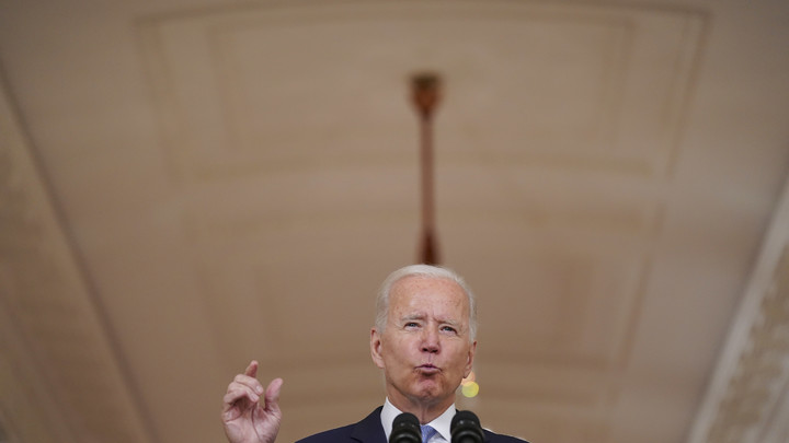 Это второе нападение: Зрители Fox News призвали подарить Байдену эскалатор