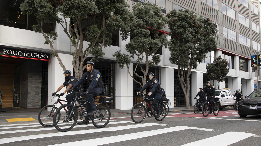 Американцы годами смеялись над русскими. А сами что? Урок не был выучен