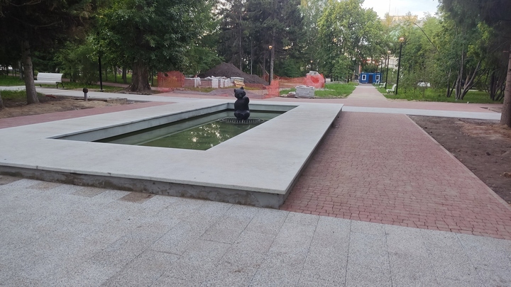 В Новосибирске не успели закончить в срок реконструкцию Первомайского сквера