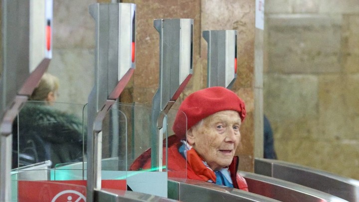 В пенсионеры раньше: В Госдуме предлагают снизить возраст досрочного выхода на пенсию