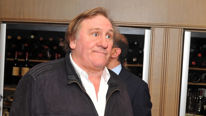 Что Иисус, что поросёнок - без разницы: Депардье под смех Урганта оскорбил православных на Рождество