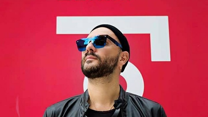 Заслуженный артист России о работе в Гоголь-центре: Просто издевательство