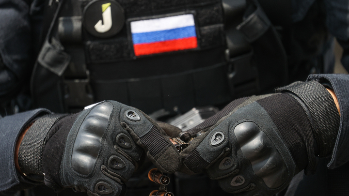 Гоним нацистов, как наши деды: Казахи с флагом России передали привет из зоны СВО