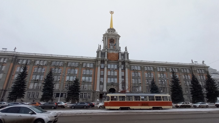 В мэрии Екатеринбурга рассказали о праздничном расписании общественного транспорта