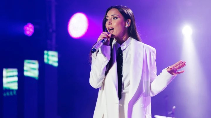 Алсу приостановила концерт в Москве из-за инцидента в зрительском зале