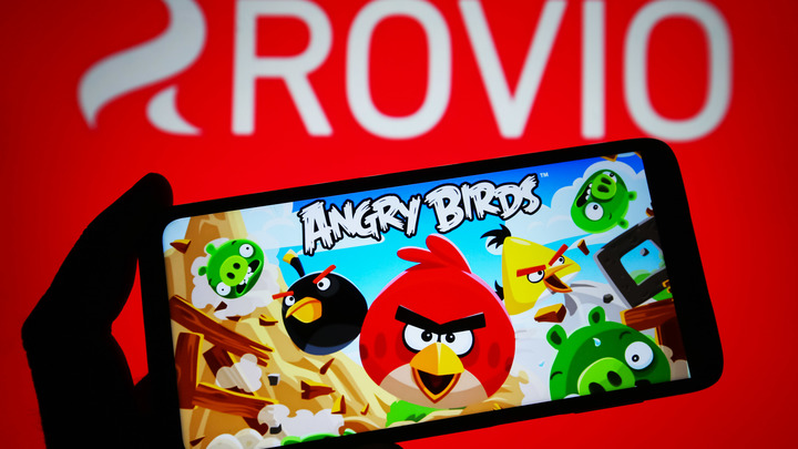 Взрывы и обстрелы: Игроки в Angry Birds пожаловались на произраильскую рекламу