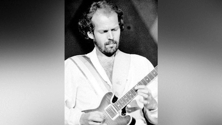 В возрасте 70 лет умер легендарный гитарист группы ABBA Лассе Велландер