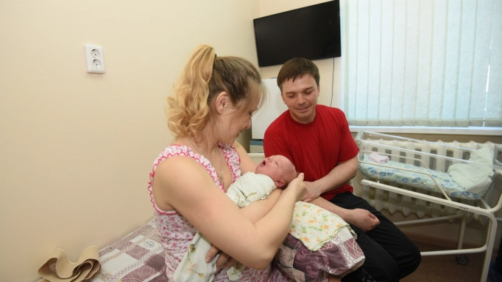 Рожайте на здоровье. В Свердловской области придумали, как поддержать молодых мам