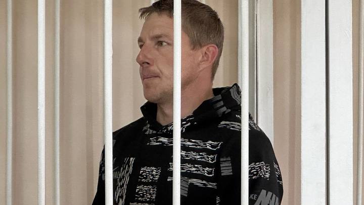 Зарубившего топором сотрудника полиции взяли под стражу в Забайкалье