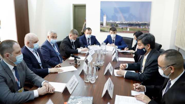 Посол Таиланда Сасиват Вонгсинсават пригласил кузбасских спортсменов в свою страну