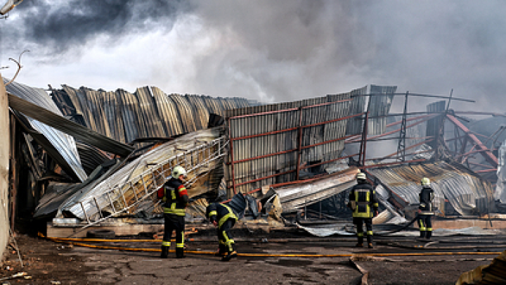 Удар по ТЦК и заводу в Одессе: куда били герани 11 июля, видео