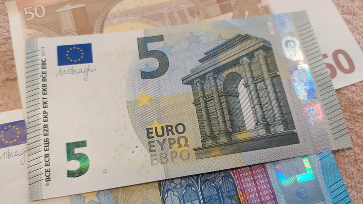 Депутат Европарламента: помощь Украине из замороженных русских активов - воровство