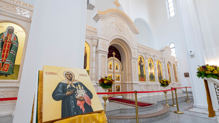 Икона с мощами Матроны Московской прибывает в Екатеринбург