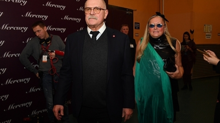 Михалков требует у Досталя возврата долга: Иск на 24 млн рублей