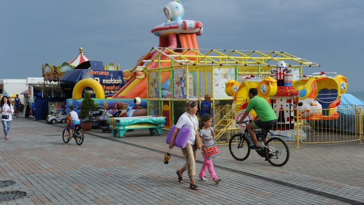 В Сочи ввели локальный режим ЧС на участке разрушенной набережной
