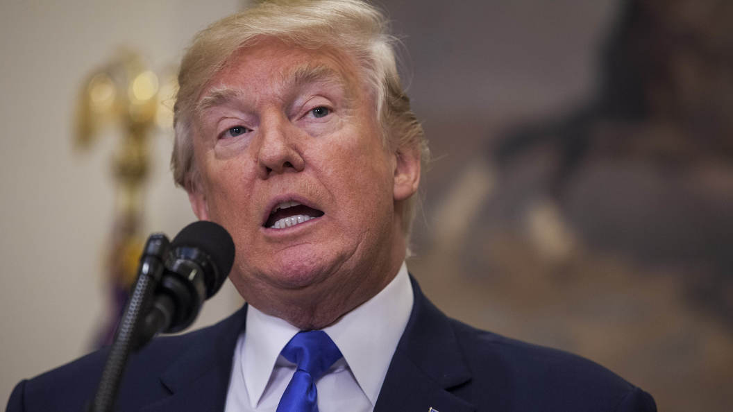 Трамп хочет закрыть США для мигрантов Трамп хочет закрыть США для мигрантов