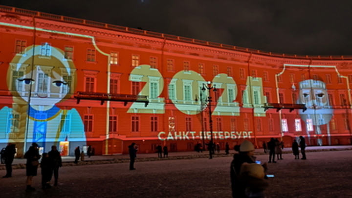 Эти продукты помогут пережить Новый год без последствий. Совет врача