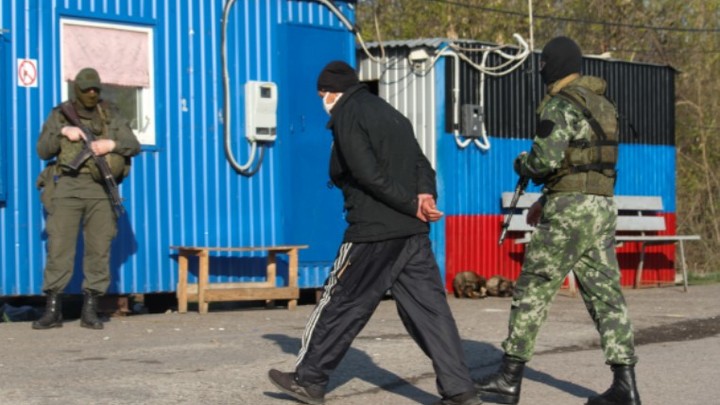 Решили избежать напрасных жертв: СК показал кадры допроса пленного замполита бригады морпехов ВСУ