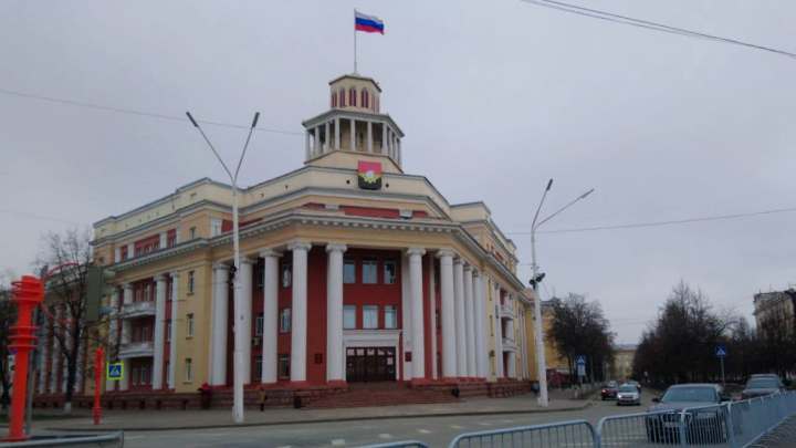 Депутаты внесли изменения в документ об оплате труда мэра Кемерова