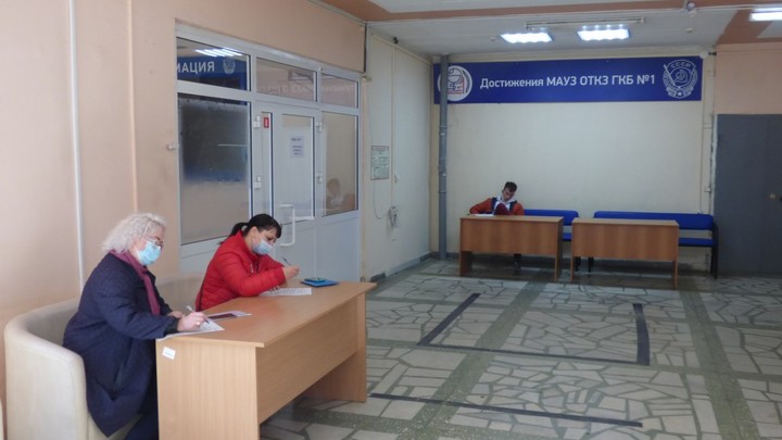 Прививка от COVID-19 для самых занятых: в Челябинске открыли специальный кабинет