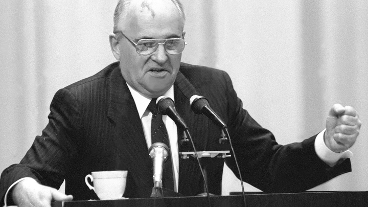 Кто заказал путч 1991 года: Горбачёв опять струсил признаться