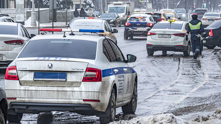 Столичный таксист ограбил директора балета Аллы Духовой «Тодес»