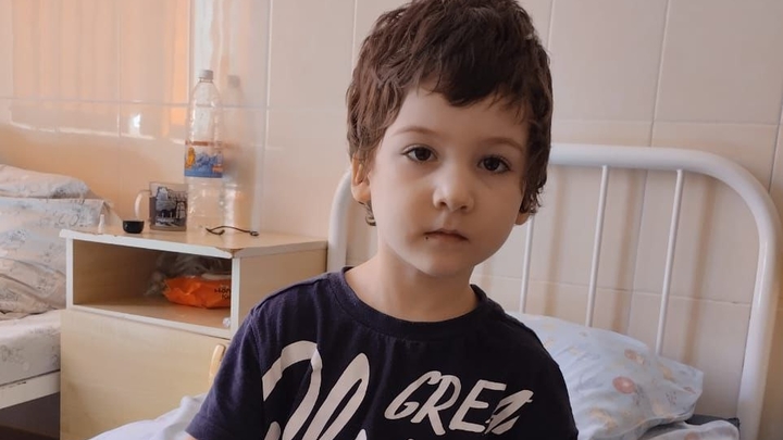 В Новороссийске продолжатся поиск родителей мальчика, найденного на детской площадке