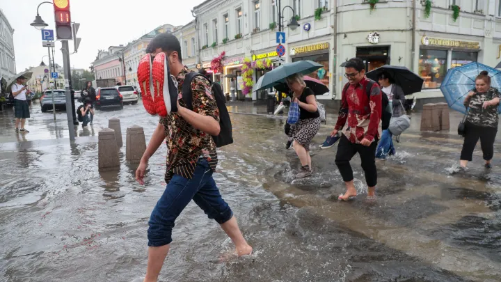 Ливни, грозы и смерчи: Штормовое предупреждение в Краснодарском крае объявлено до 4 августа