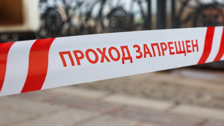 Силовики полностью оцепили двор в Балашихе, где погиб генерал Москалик